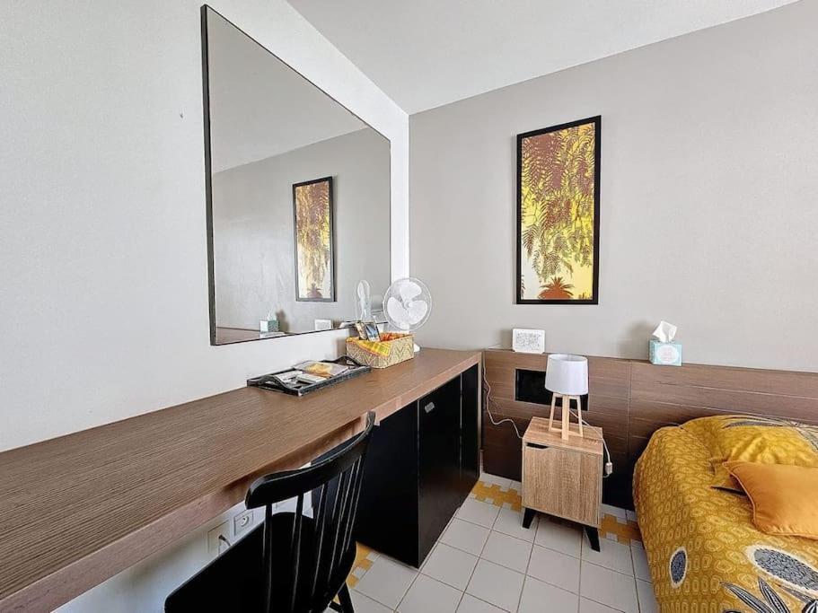 Studio Dans Village Vacances Manganao Saint-Francois  Extérieur photo